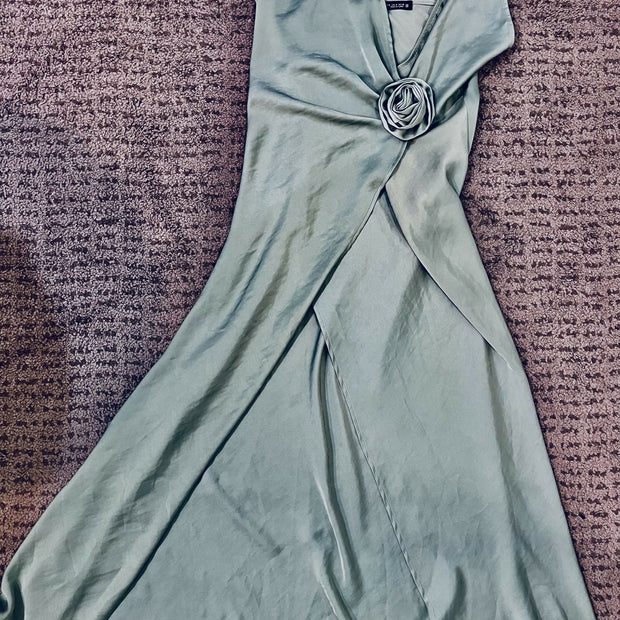 Zara Silky pistachio dress