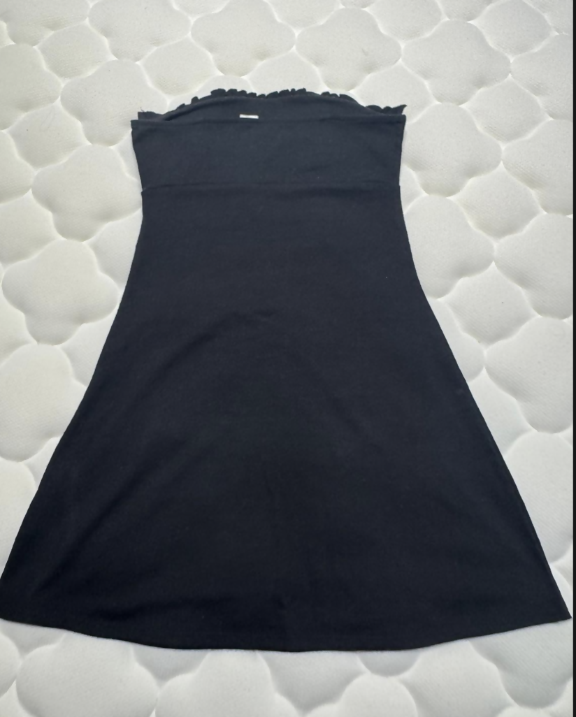 black dress