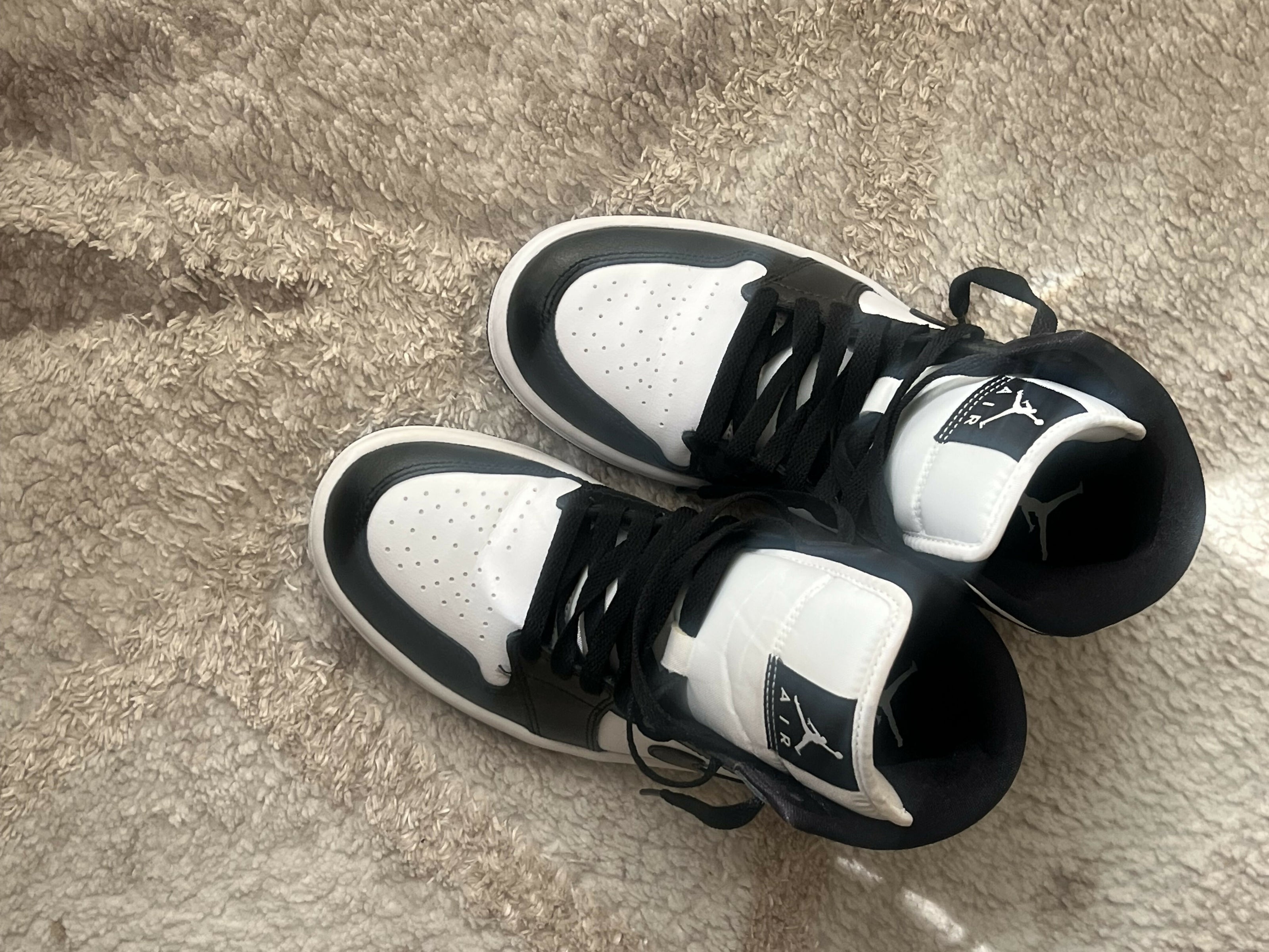 Nike shoes