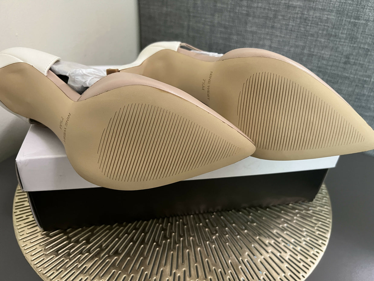 Unworn/ NWB - Nine West Two-Tone Pointed toe heels