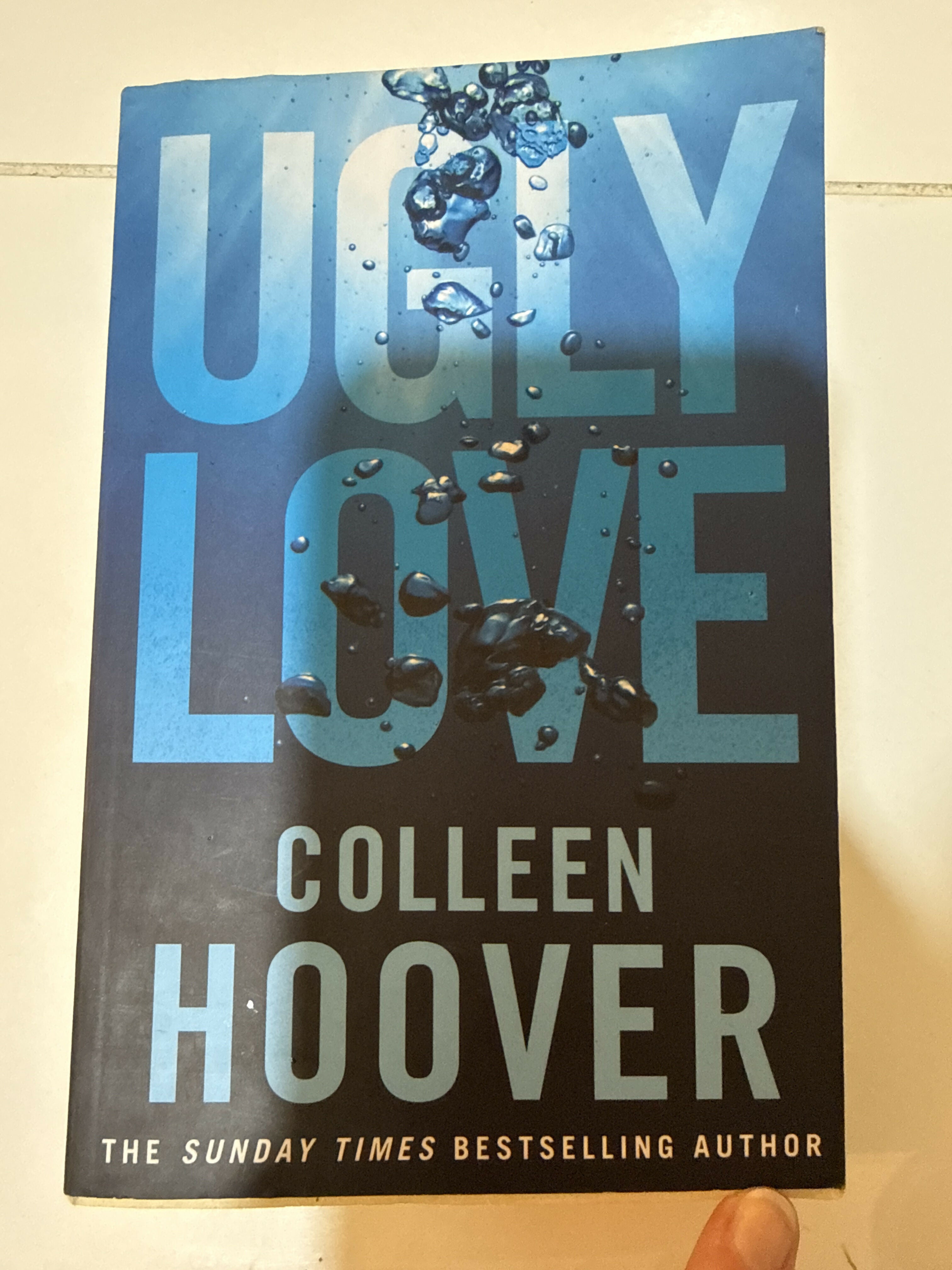 Ugly Love - Colleen Hoover