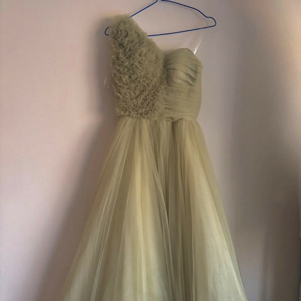 Green One-Shoulder Tulle Gown | Prom / Formal Dress