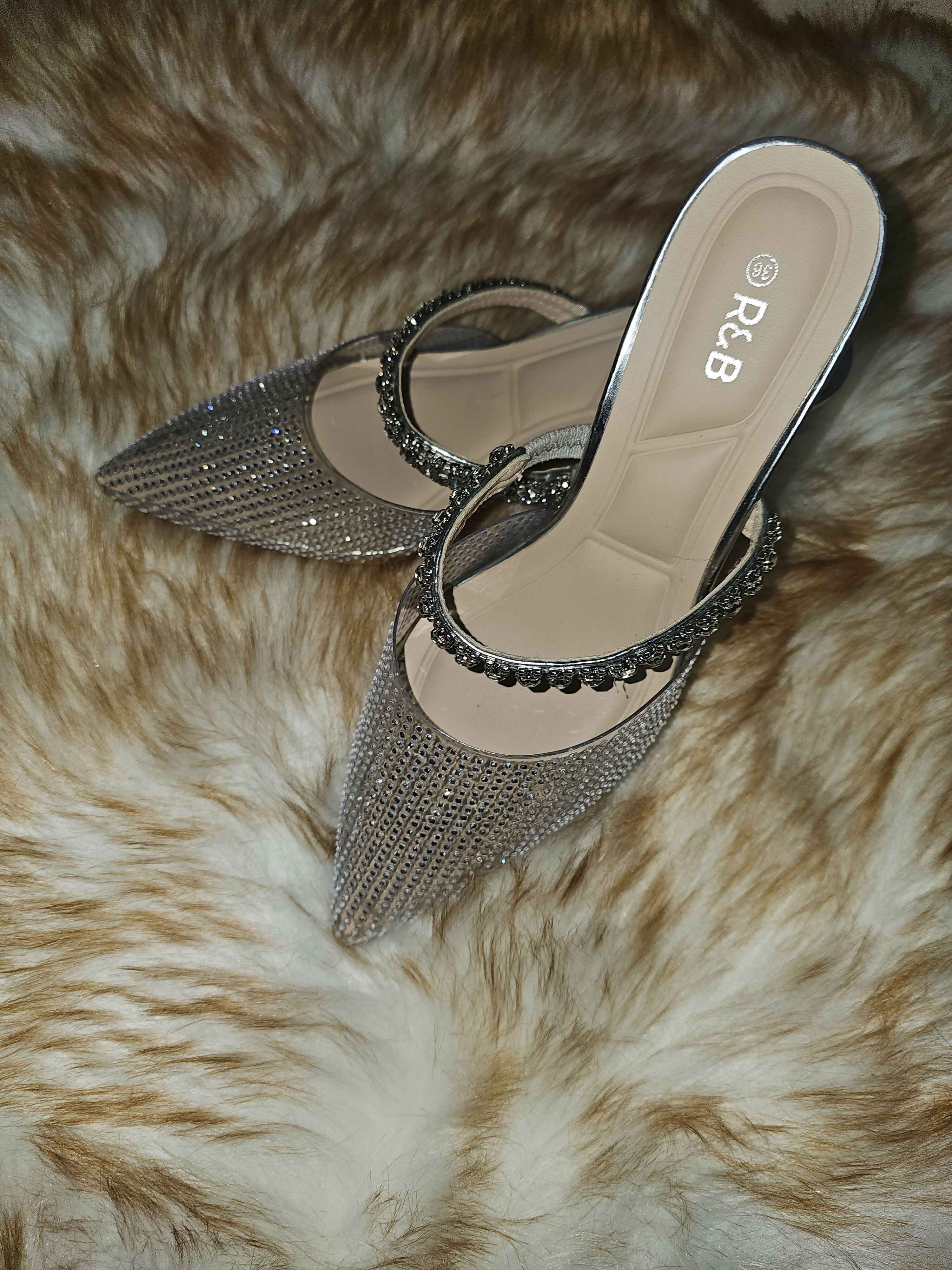 Silver pointed mule heels