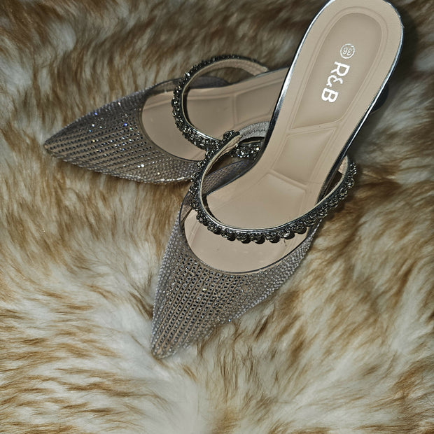 Silver pointed mule heels