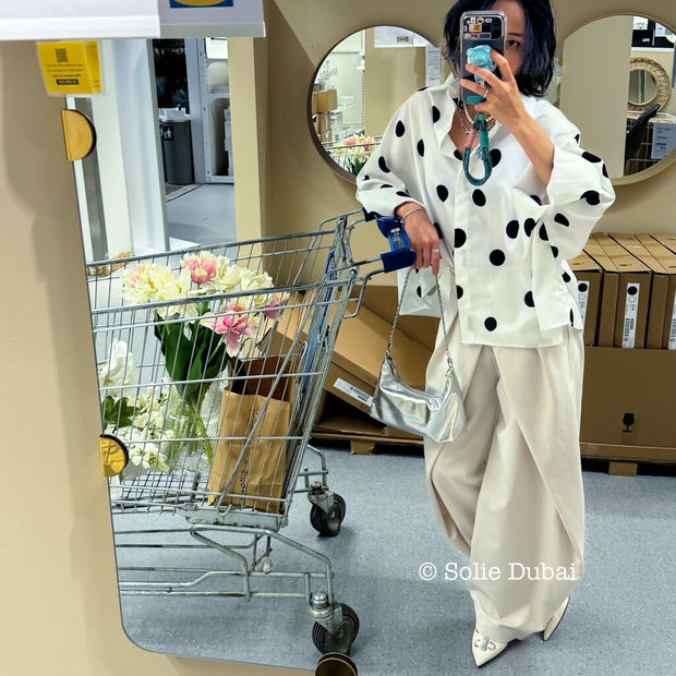 🖤 Polka Dot Batwing Shirt – Chic & Edgy Style 🖤